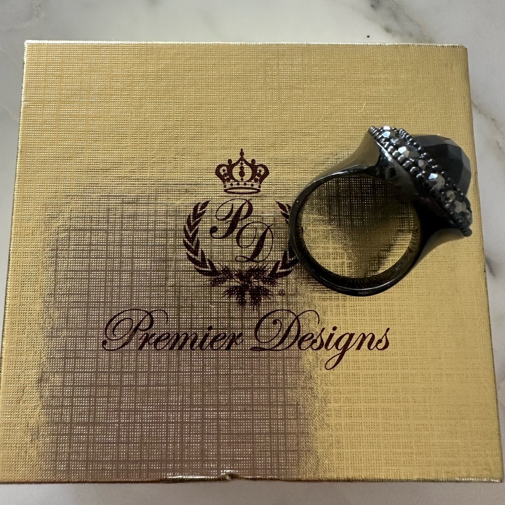 Premier Designs Black Statement Ring With Crystals - image 2